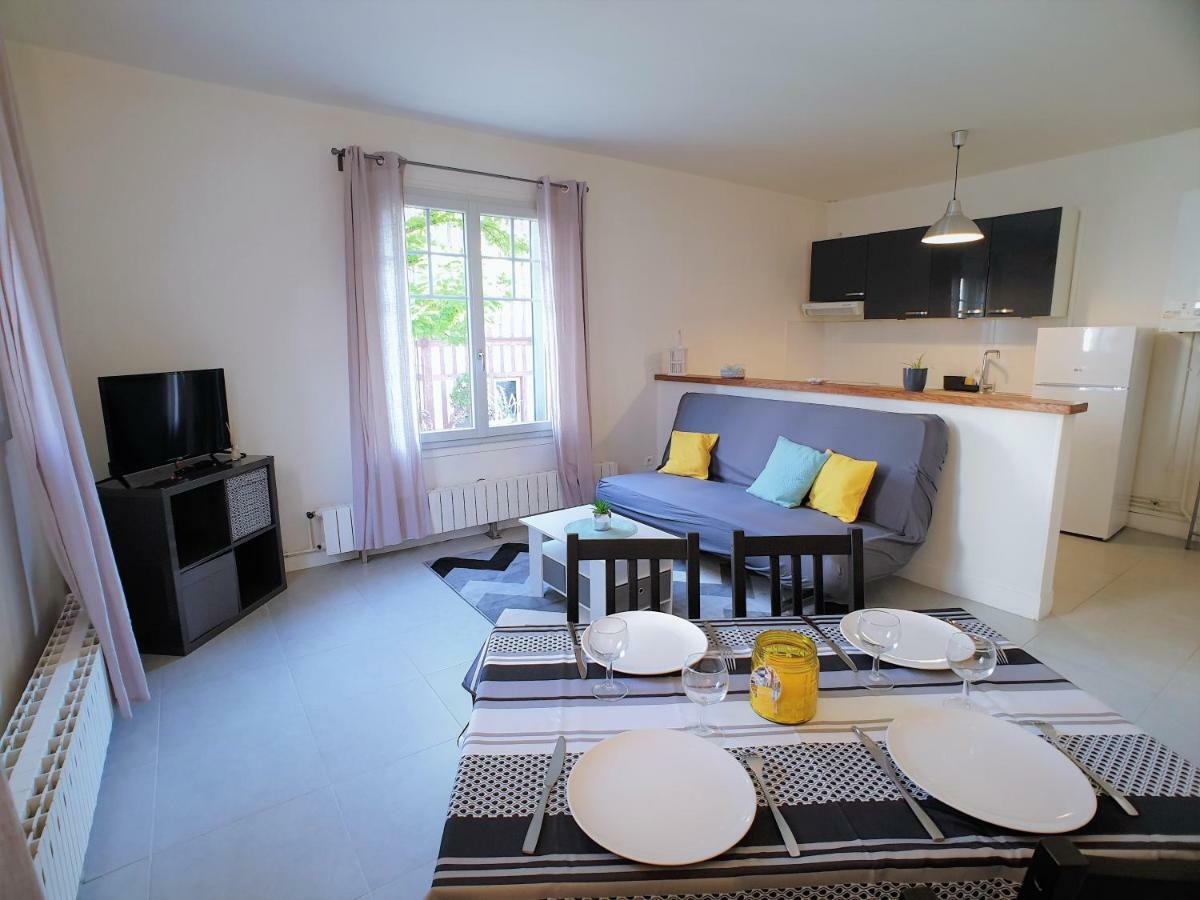 Au 36, Les Apparts Hotel Joigny Extérieur photo