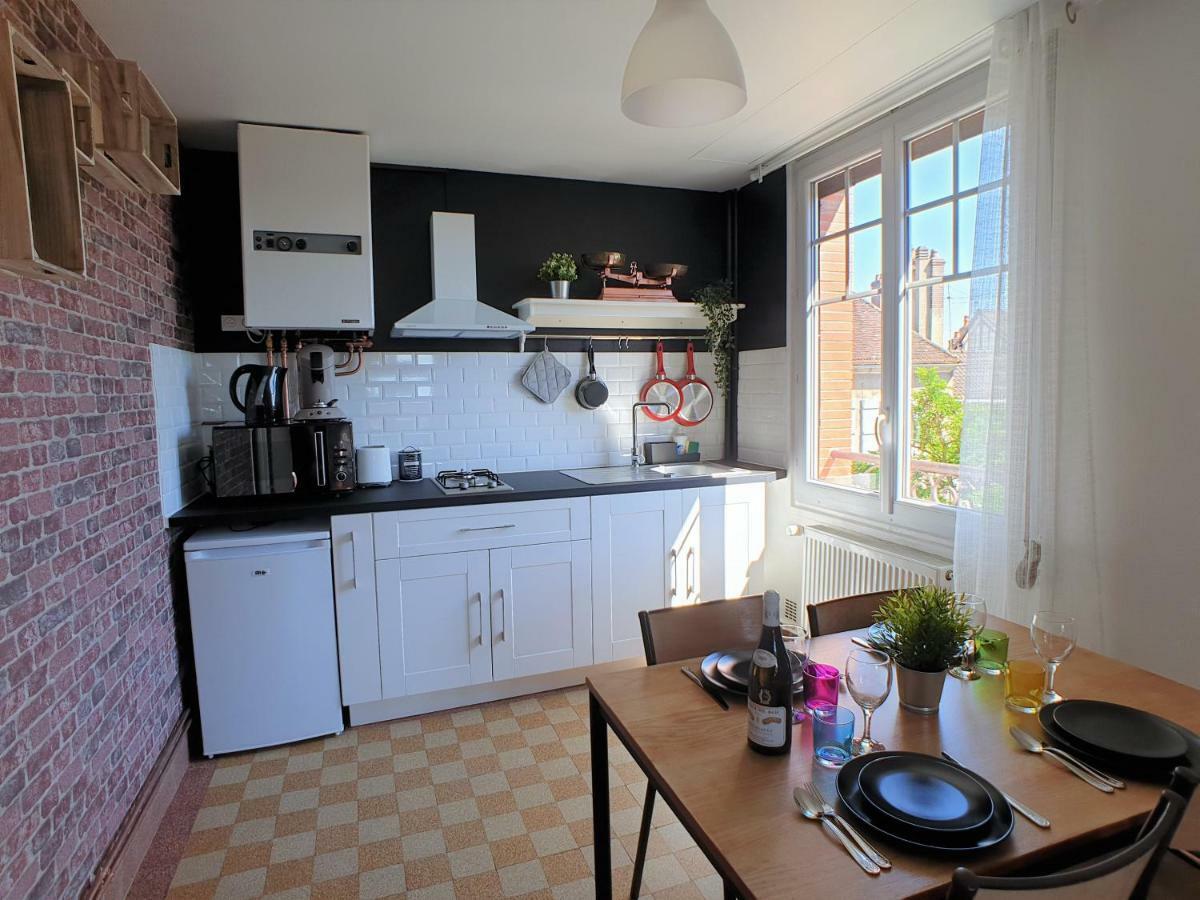 Au 36, Les Apparts Hotel Joigny Extérieur photo