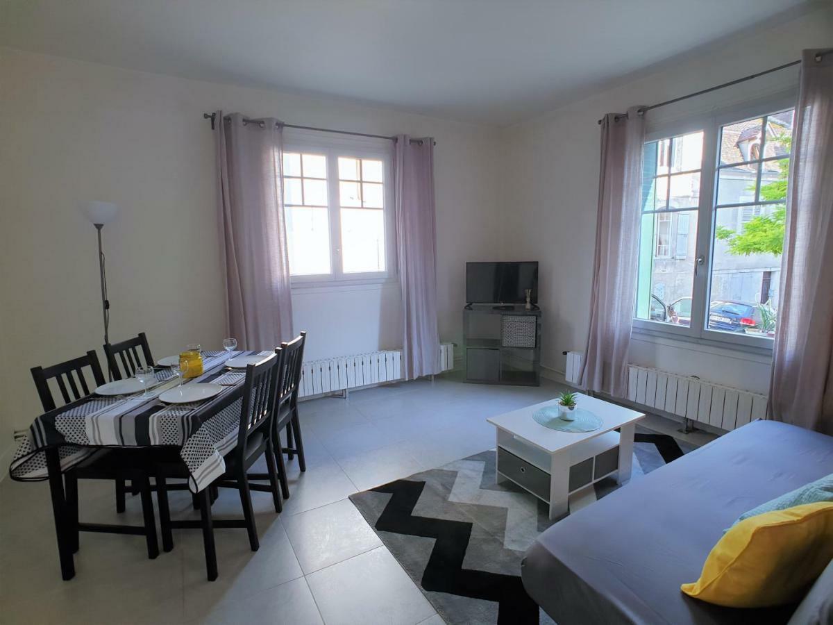 Au 36, Les Apparts Hotel Joigny Extérieur photo